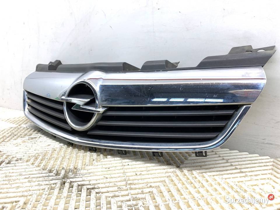 ATRAPA GRILL OPEL ZAFIRA B 0519 13157590