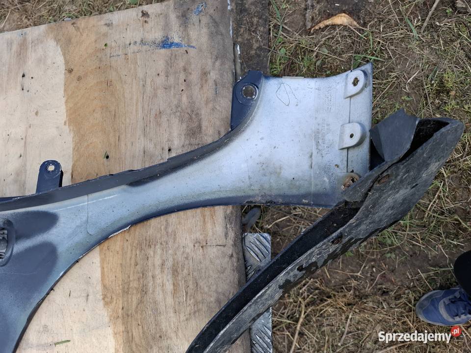 Błotnik Prawy Przód Peugeot 307 osobowe
