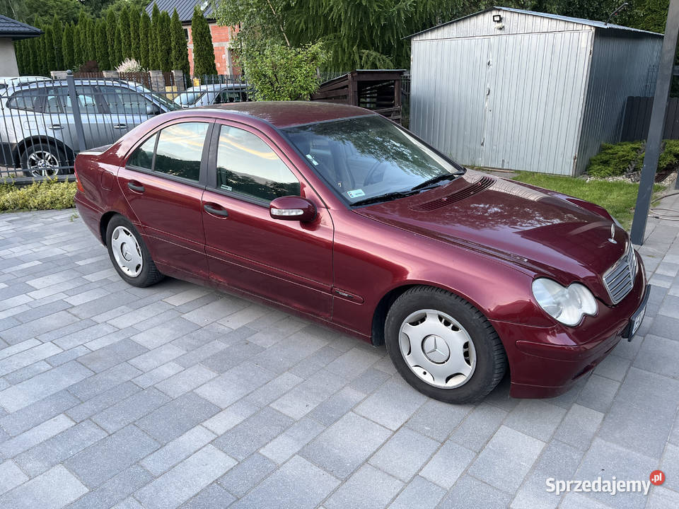 Mercedes benz W203 c200cdi 2000 USZKODZONY Aleksandrów Łódzki