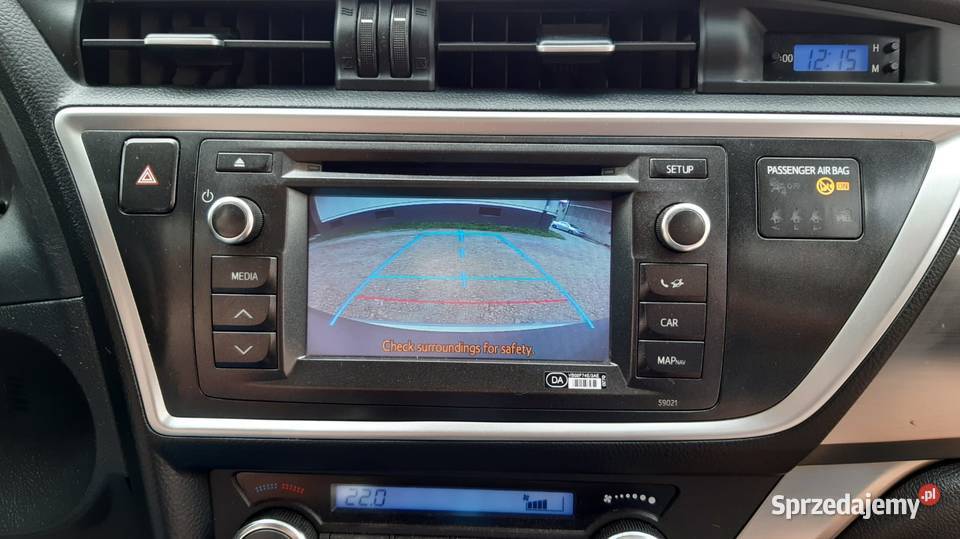 Toyota auris II bogate wyposażenie Pieszyce