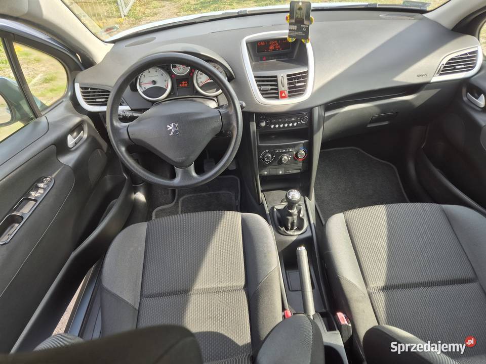 Peugeot 207 LIFT201014 75Benzyna164 Rok produkcji 2010 207 dolnośląskie
