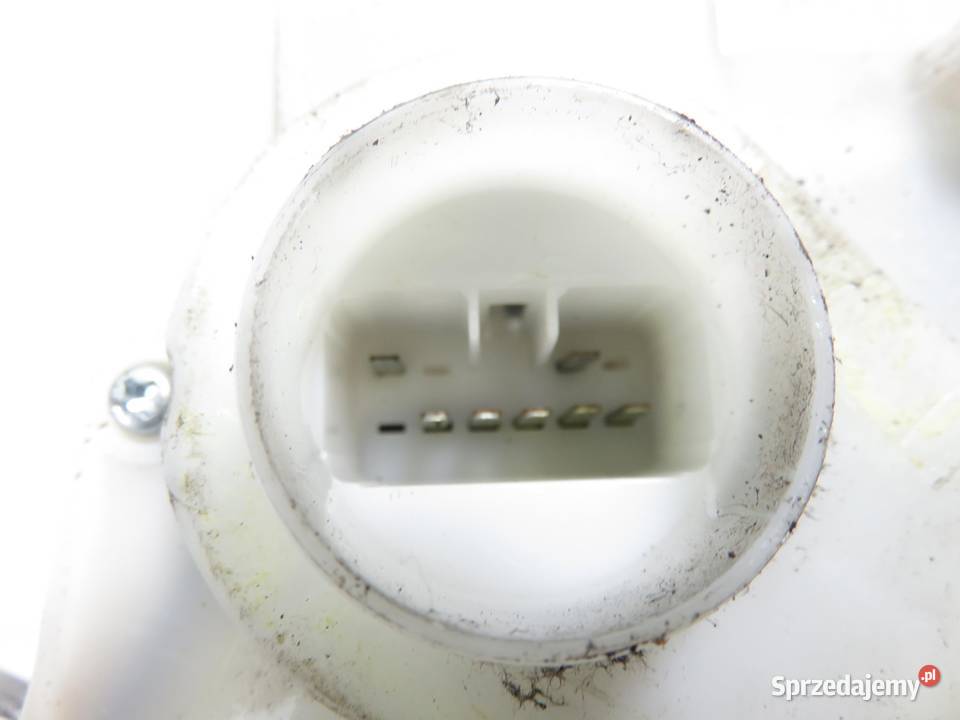 ZAMEK LEWY PRZEDNI OPEL AGILA B H08 8220251K60