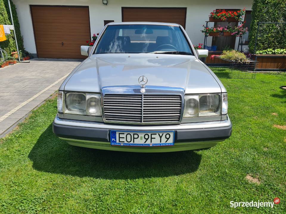 Mercedes W124 1986 300E baza do renowacji