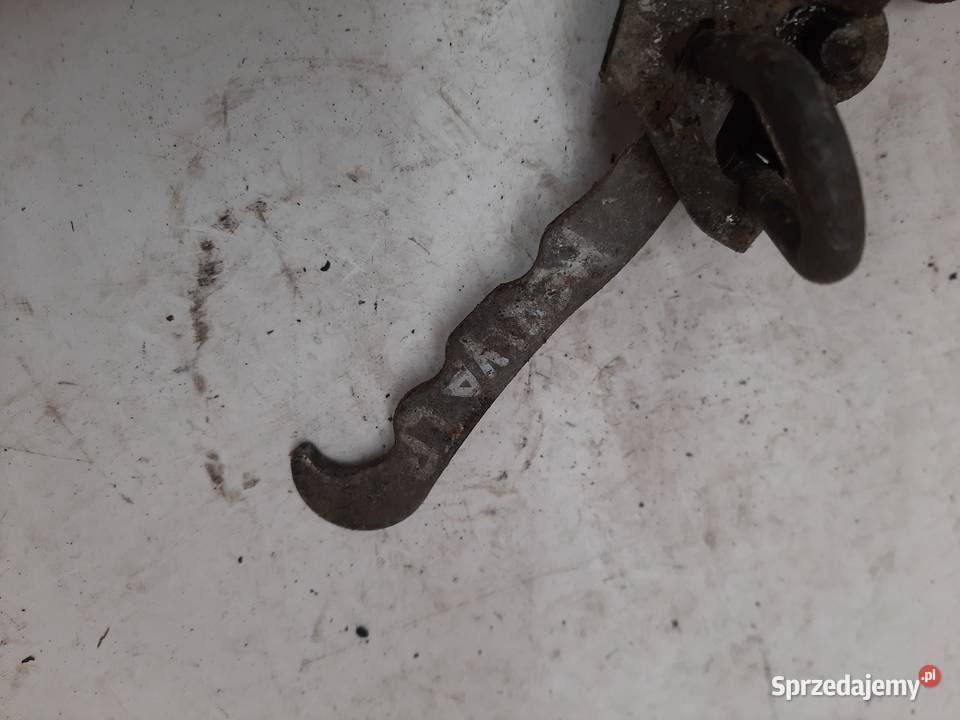 Opel Meriva A Lewy ogranicznik drzwi Ksawerów