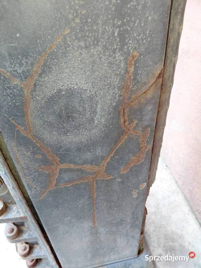 Piec żeliwny koza uszkodzony Izabelin C