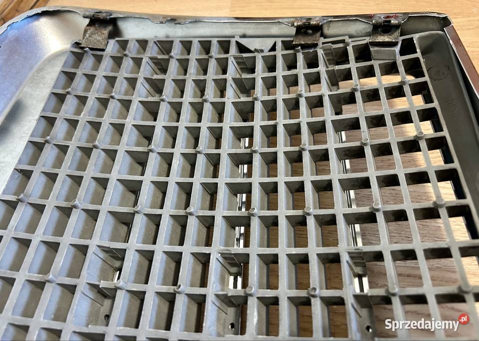 Atrapa chłodnicy grill Mercedes S Klasa W126 mazowieckie Warszawa