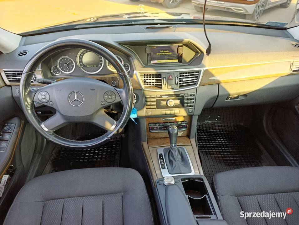 W212 Limuzyna 200 CGI BlueEFFICIENCY 184 Automat Warszawa