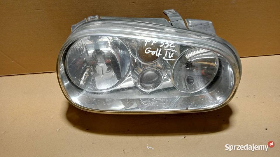 VW GOLF IV LAMPA PRZÓD PRAWA Części samochodowe Zbierkowo