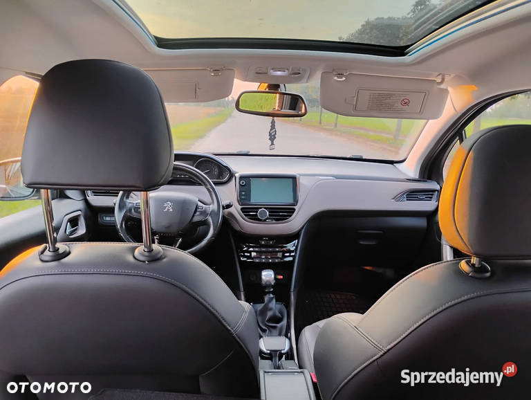 PEUGEOT 2008 LED 2013r 16HDI 115 Jasne wnętrze lubelskie
