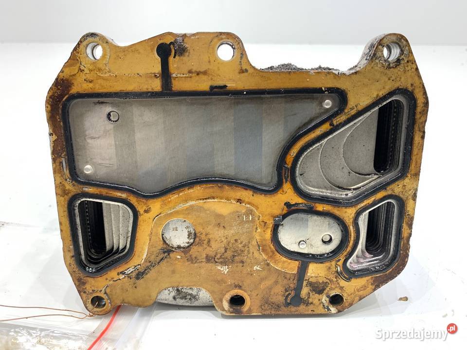 CHŁODNICA OLEJU AUDI Q8 059117015K 30 286 sprzedam