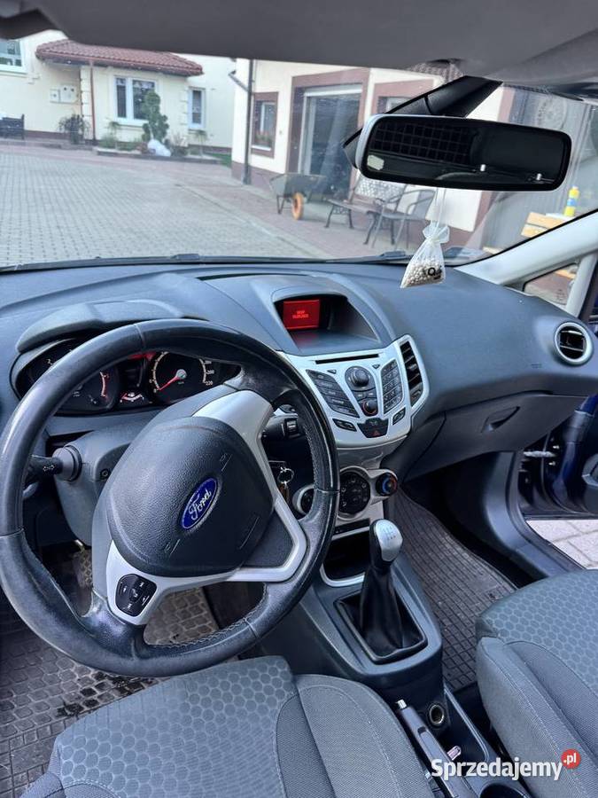 FORD FIESTA VAN 2011 samochód ciężarowy Rok produkcji 2011 Kraśnik