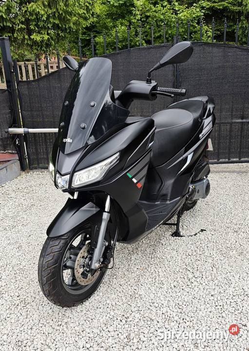 Skuter Aprilia SXR 50cc 2023r 5 FULL LED WTRYSK Łask sprzedam