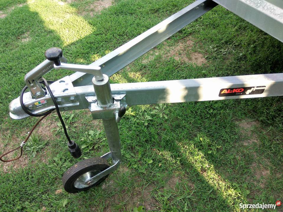 Przyczepka samochodowa TEMA SWIDNIK Do samochodów osobowych