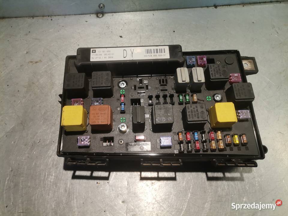 OPEL ASTRA J IV ZAFIRA B SKRZYNKA BEZPIECZNIKOW Nowy Sącz