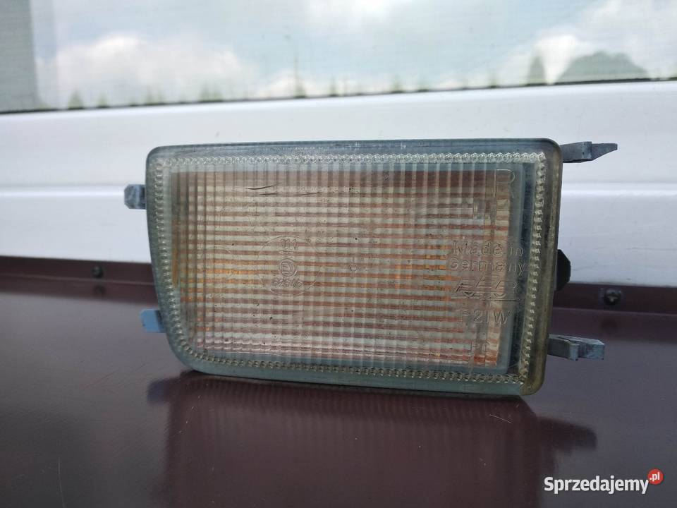 VW Golf MK3 III Vento kierunkowskaz przednie Części samochodowe Sieradz