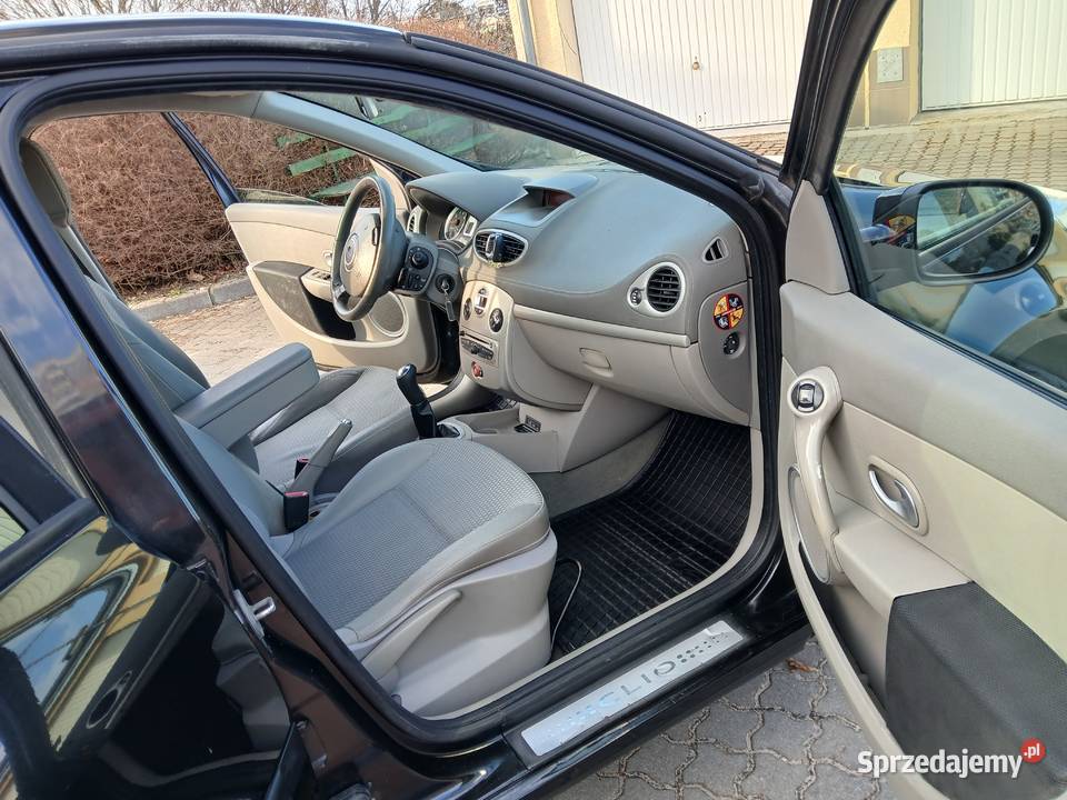 Reno clio3 klima polskora 2009XII201012benz sprzedam