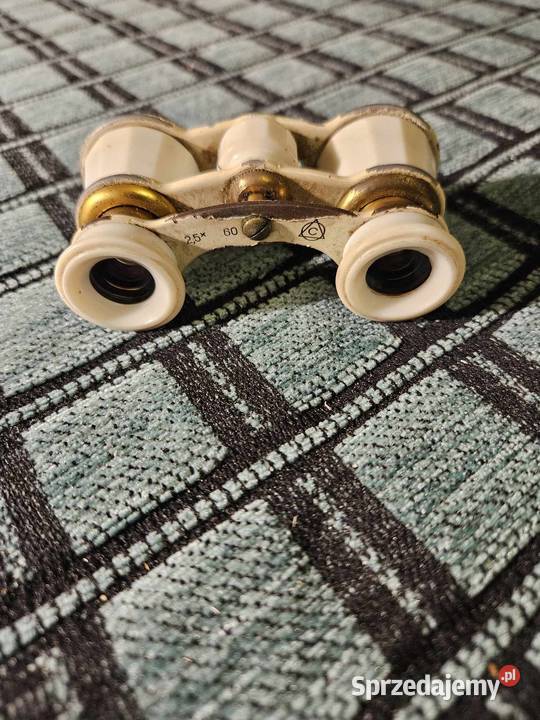 STARA LORNETKA TEATRALNA Z CZASÓW PRL TEATRALNA