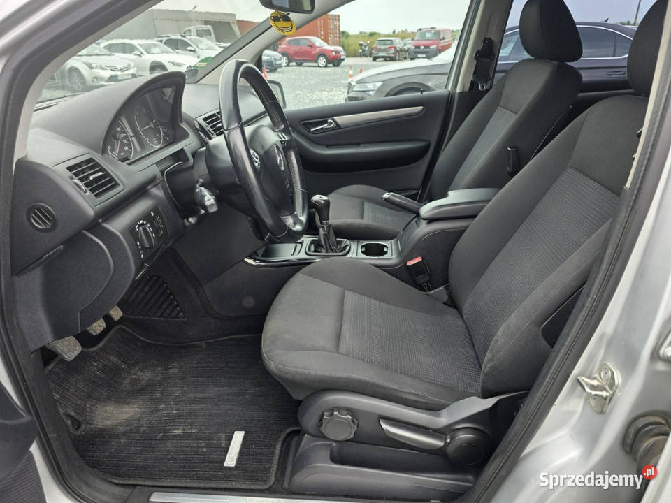 Mercedes A 180 A180 20CDi 109 2011r Klimatyzacja Wojkowice