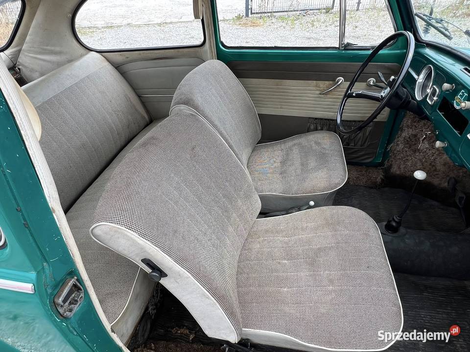 VW Garbus 1300 Java Green 1967 Wrocław