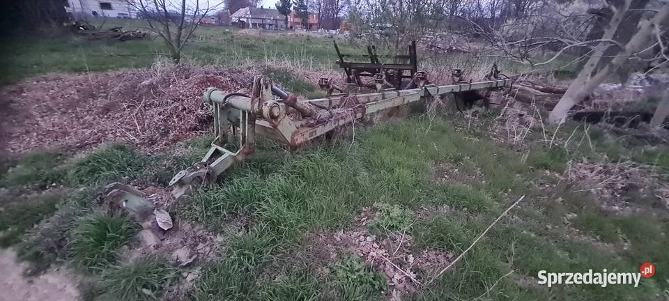 Pług ciągany 5 skibowy Modlikowice