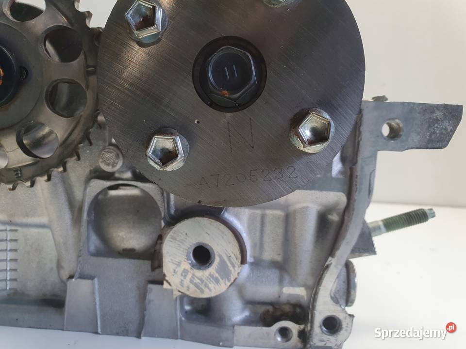 Toyota Yaris III 15 HYBRID GŁOWICA CYLINDRÓW Chełm