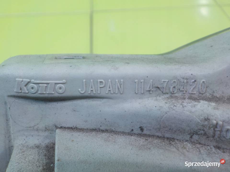 LEXUS IS II LIFT 25 B 10r SEDAN 4D halogen prawy mazowieckie Suków sprzedam