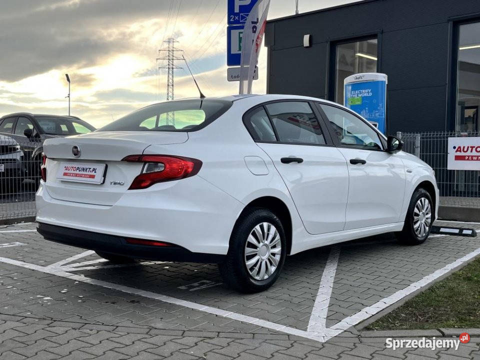 FIAT Tipo 2016r niski przebieg Salon Tipo Poznań