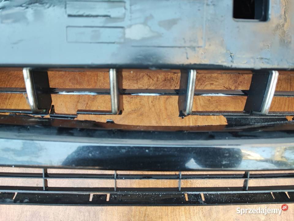 PEUGEOT 3008 12r zderzak przód Kielce sprzedam