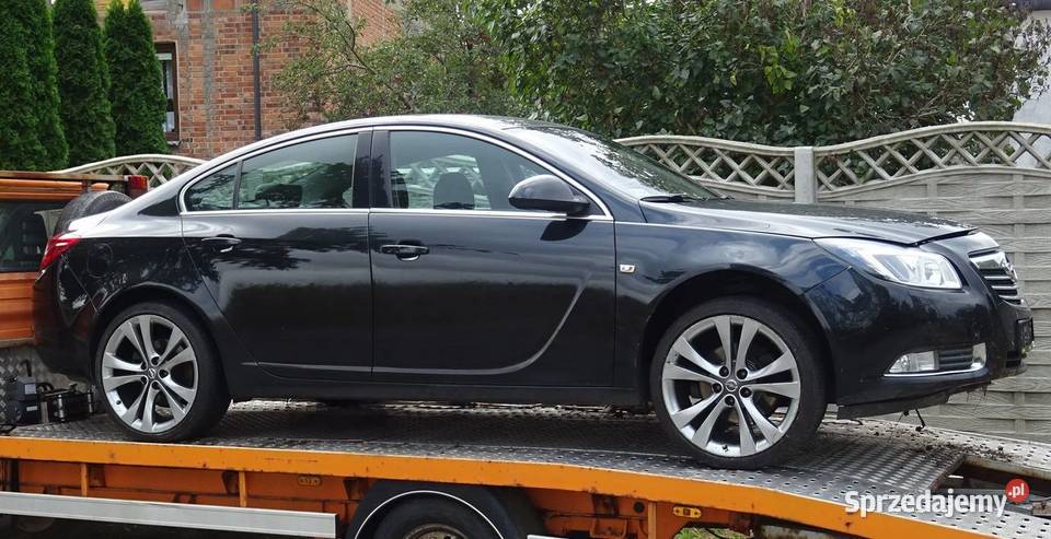 Insignia A 16 SEDAN błotnik ćwiartka tylna dach osobowe Parcice