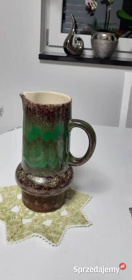Vintage-Ładny sygnowany wazon