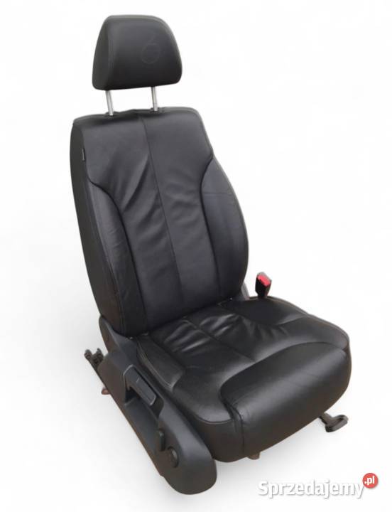 FOTEL PRZÓD PRAWY PASAŻERA CZARNA SKÓRA VW Fotele i kanapy Działoszyce