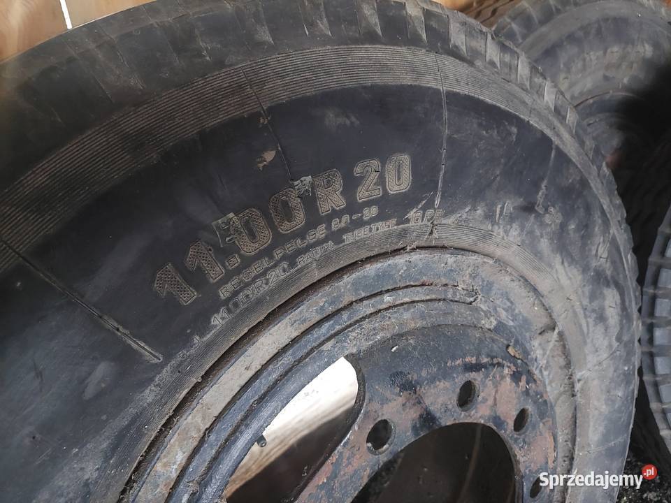 Opony 1100R20 Księżpol sprzedam