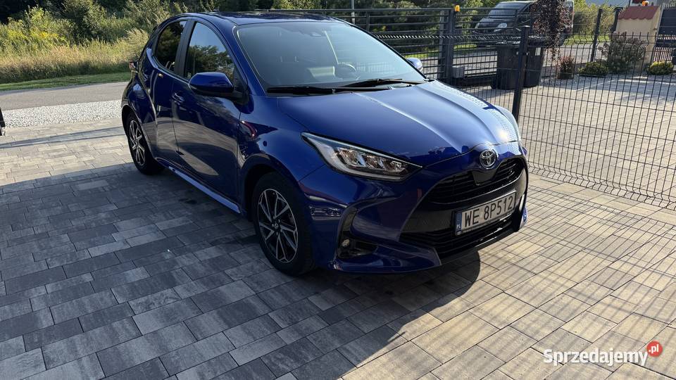 Toyota Yaris 2023 Salon Polska Aso Gwarancja elektryczne szyby Przemyśl sprzedam