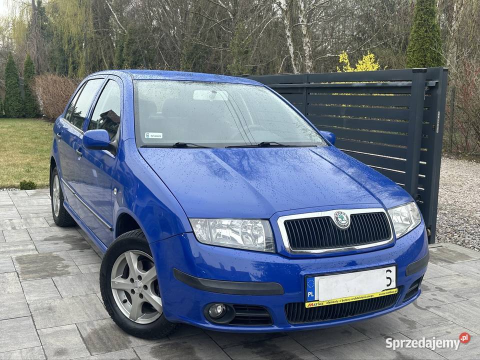 Salon PolskaPEŁEN Automat115 Fabia Piaseczno