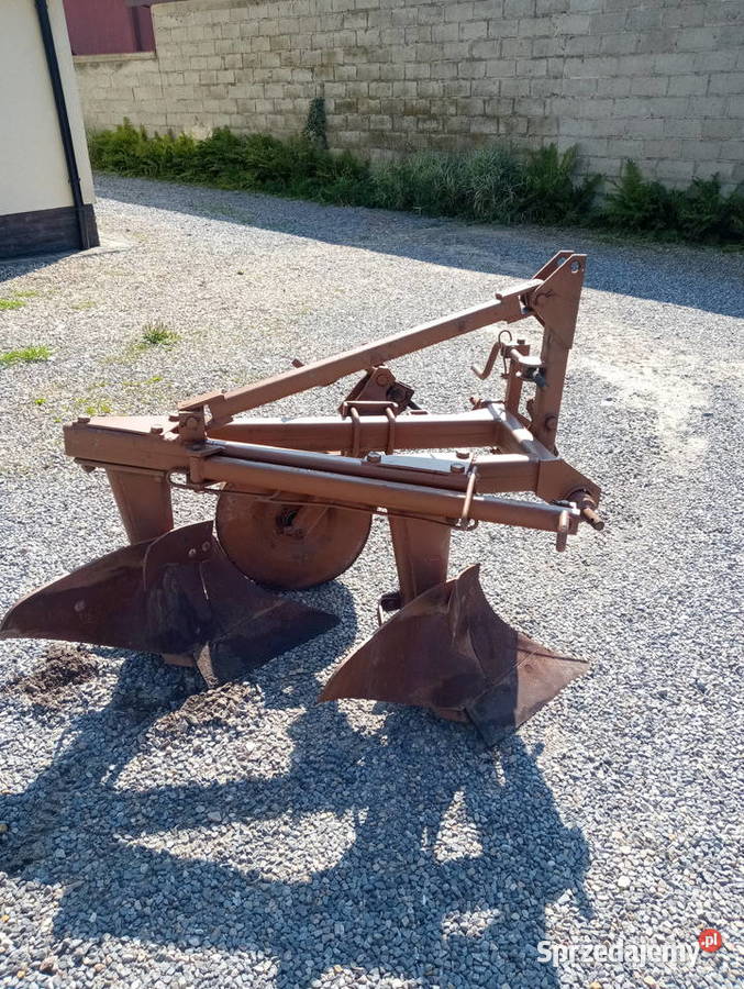 Pług 2 Skibowy Grudziądz Maszyny rolnicze Górno