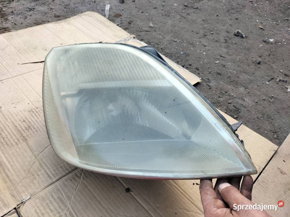 FORD FIESTA MK5 MK6 REFLEKTOR LAMPA PRZÓD lubelskie Kamień-Kolonia