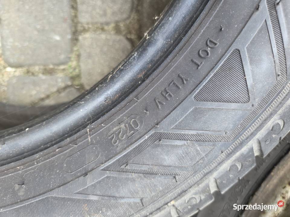 1956016C dwie opony Nokian dostawcze Gliwice