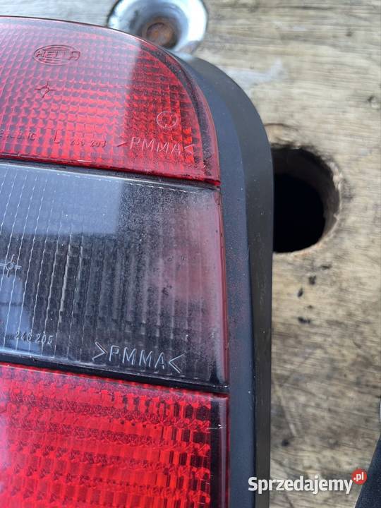 Lampy tył skoda felicia Wołów