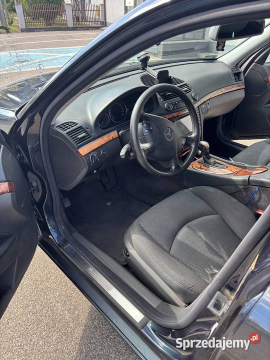 Sprzedam mercedesa w211 32cdi 2004 elektrycznie ustawiane fotele sprzedam