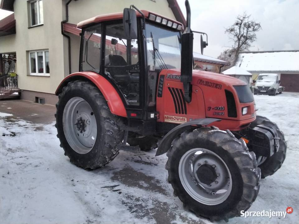 Ciągnik Farmer 8244 4x4
