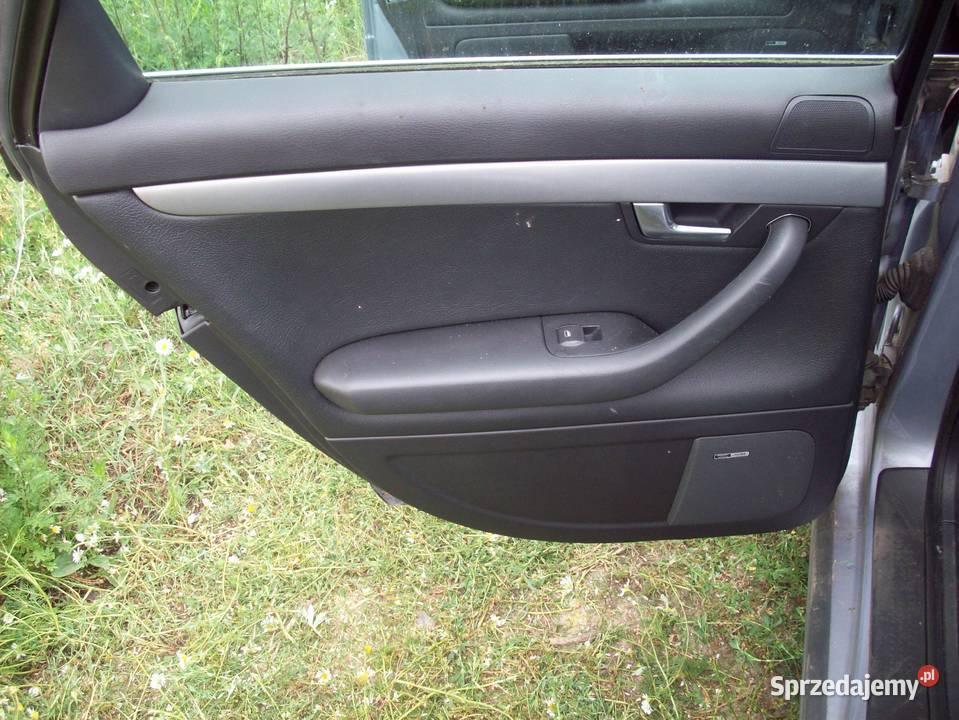 AUDI A4 B6 tylne boczki drzwi skóra alkantara osobowe warmińsko-mazurskie sprzedam