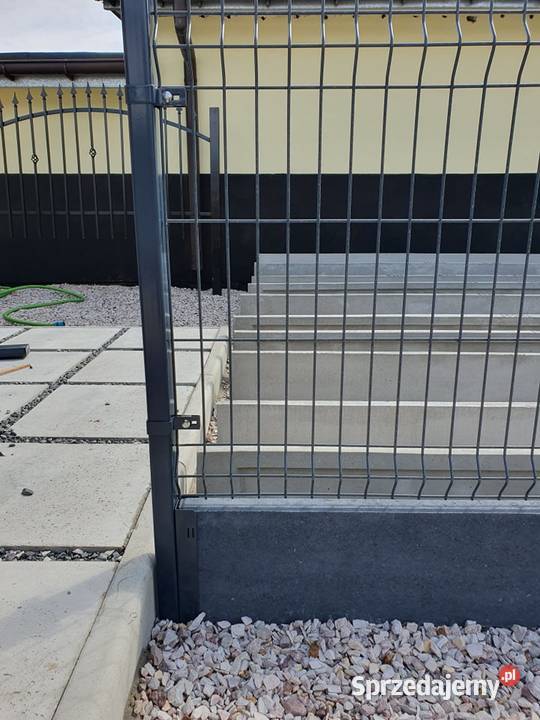 Podmurówka WIBROPRASA do ogrodzenia łącznik Piaseczno