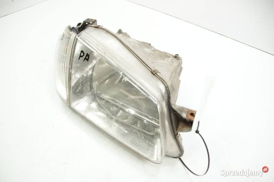 LAMPA PRAWA PRZÓD MAZDA 323F kujawsko-pomorskie Lipno sprzedam