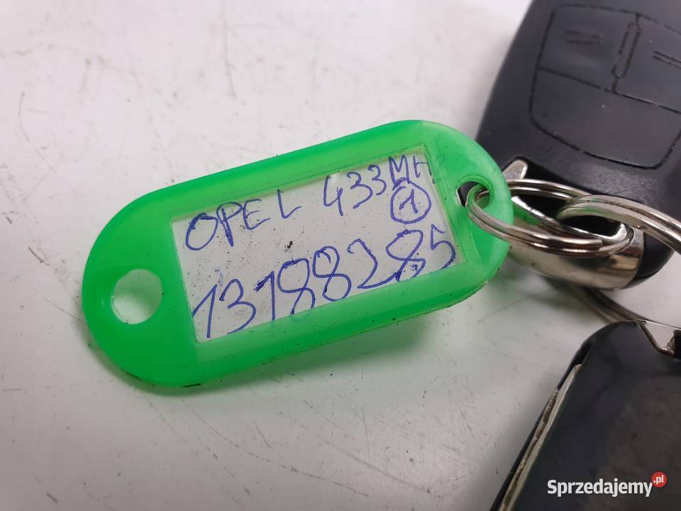 KLUCZYK PILOT OPEL CORSA D 13188285 lubelskie Chełm