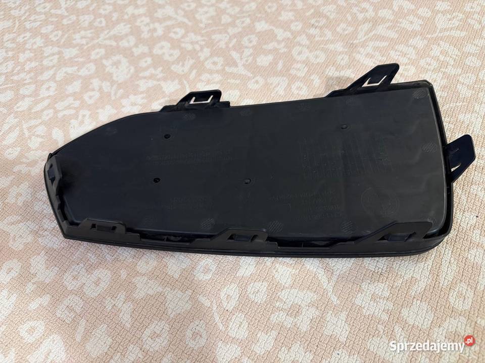 BMW F22 F23 kratka wlot powietrza 8061875 Lewa mazowieckie Warszawa sprzedam
