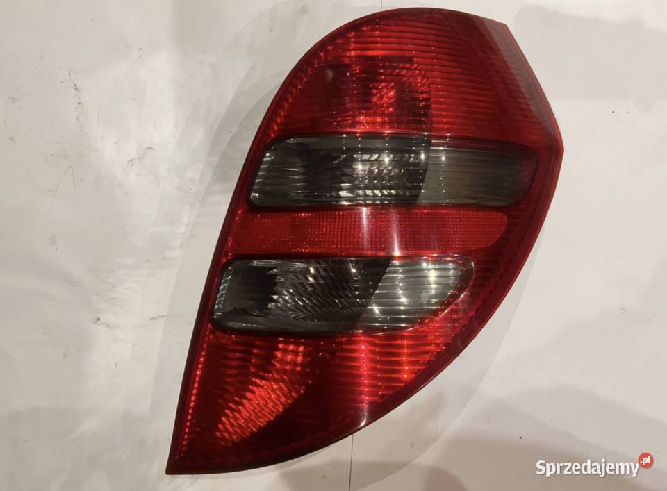 Lampa tył prawa Mercedes A klasa A169 osobowe Ostrów Wielkopolski