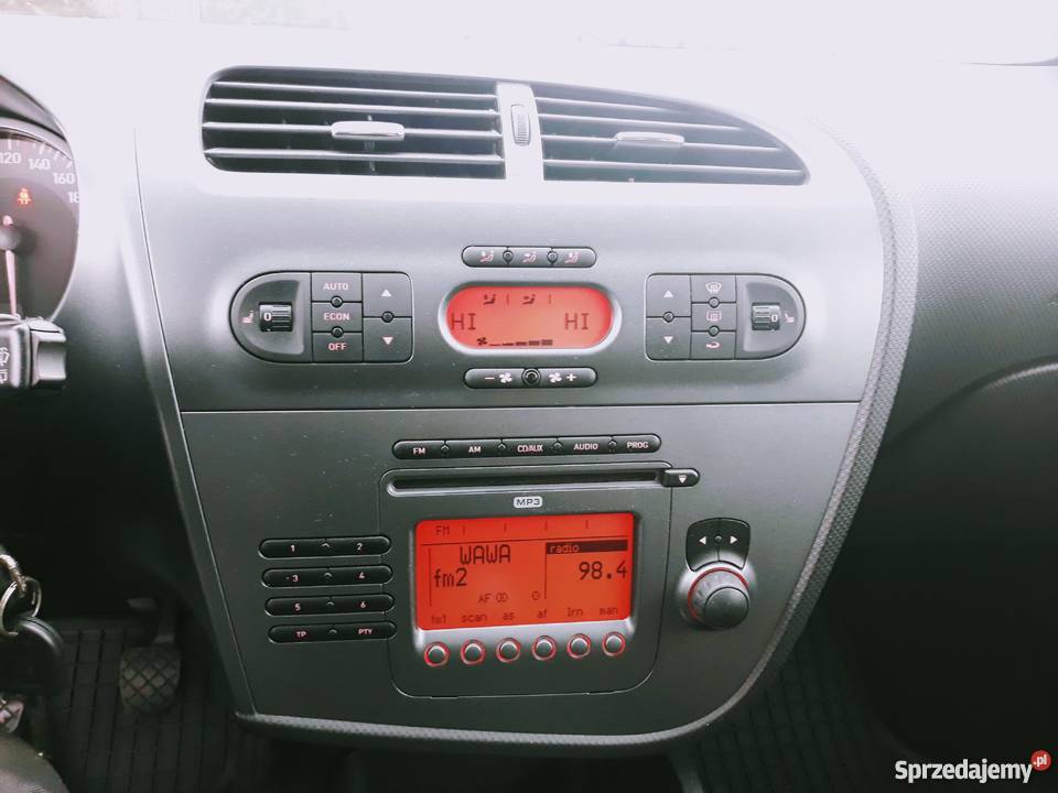 Seat Leon 16 Benzyna MPI z Niemiec autoalarm Tyczyn