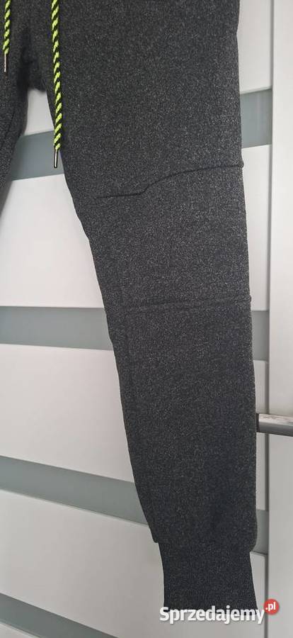 Spodnie dresowe dresy męskie TC M Rozmiar M Odzież sportowa Małkinia Górna