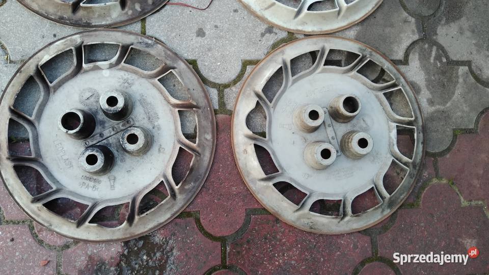 Polonez Caro Plus Atu kolpaki orginalne podkarpackie Stalowa Wola