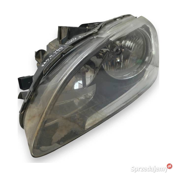 LAMPA LEWA Volvo S60 II V60 LIFT 2013 lewy przód Lampy przednie Części samochodowe Chełm sprzedam